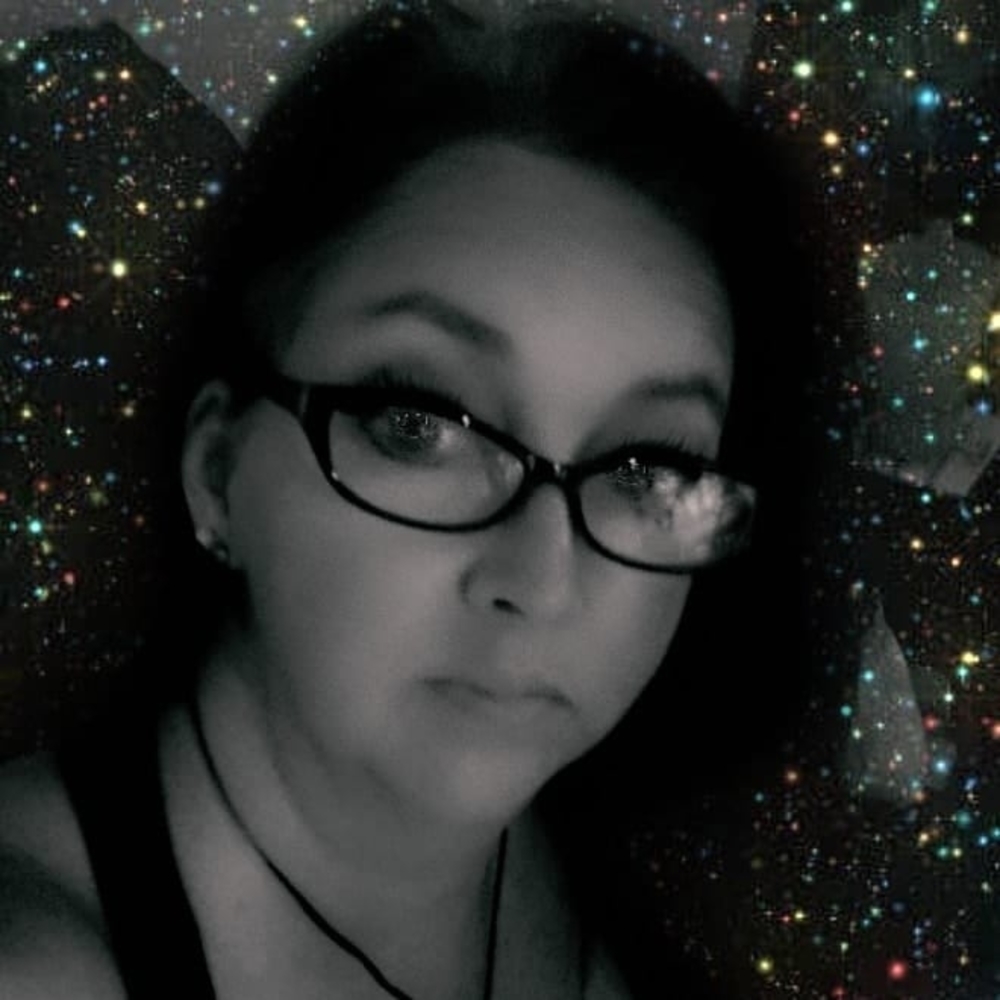 Meet your Posher, Vicki